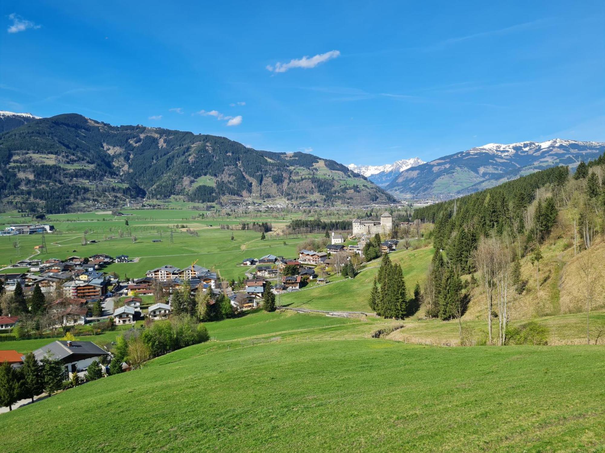 Panorama Hotel Guggenbichl - Inkl Sommerkarte, Einmaliger Eintritt Ins Tauern Spa & Bester Ausblick Ueber Kaprun Buitenkant foto